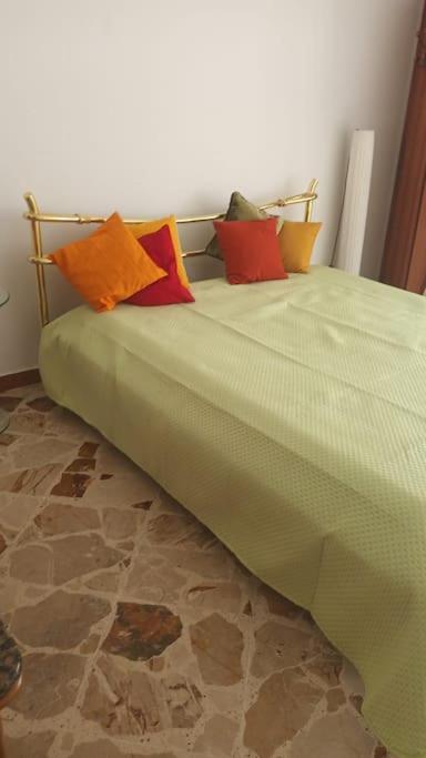 Apartamento Dolce Sicily A 2Km Dal Centro Palermo Exterior foto