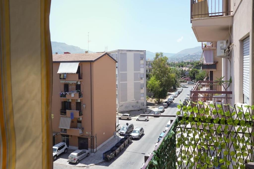 Apartamento Dolce Sicily A 2Km Dal Centro Palermo Exterior foto